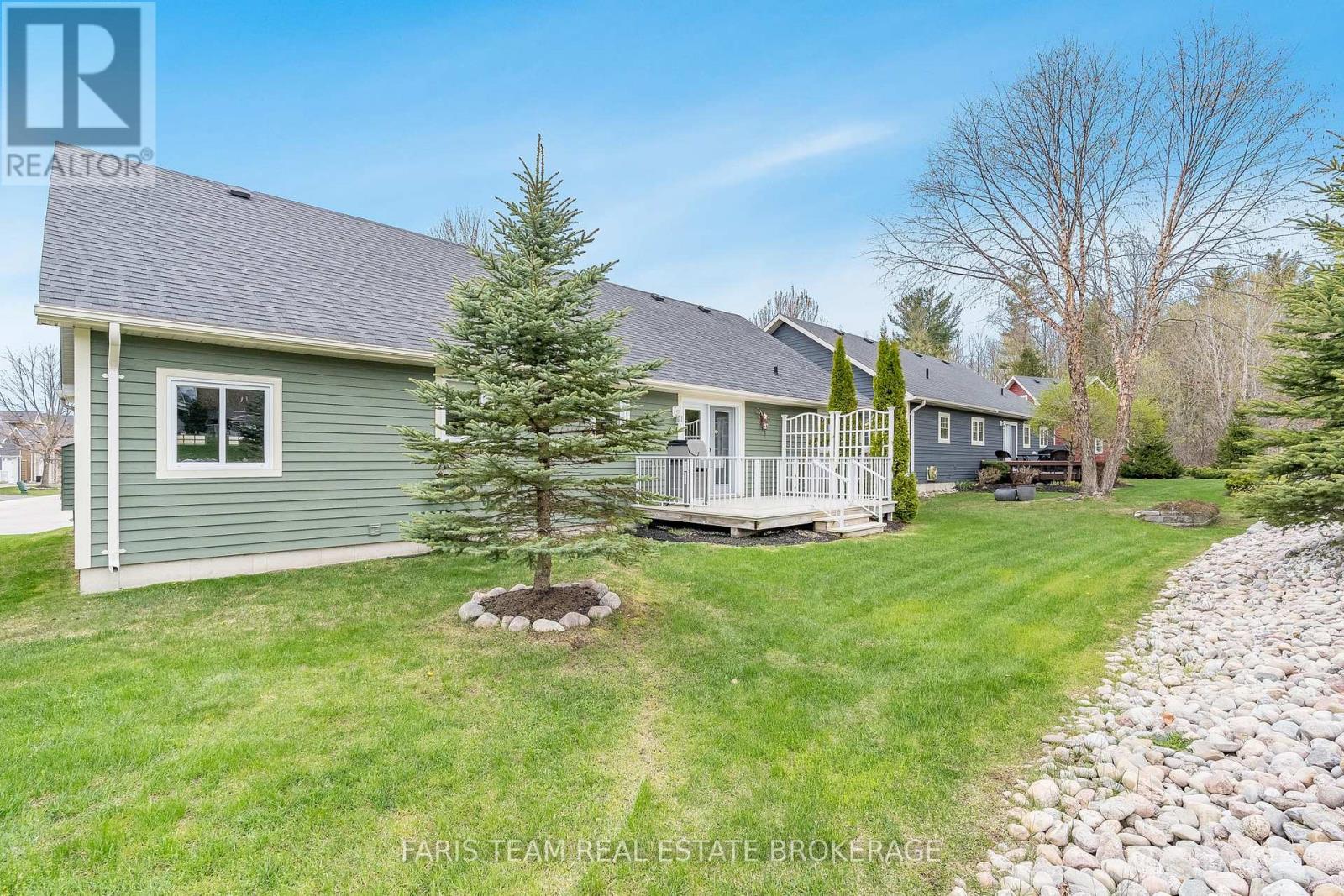 Photo 1 of 1 Gidley Court, Penetanguishene ON