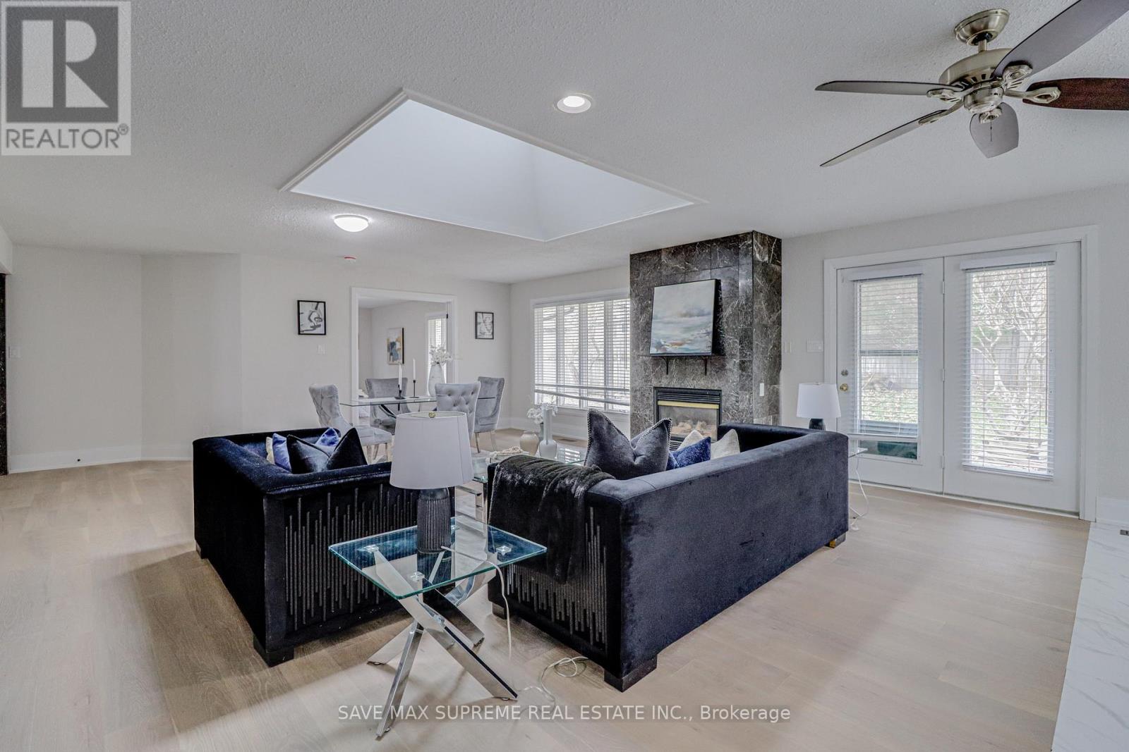 Photo 22 of 10 Curtiss Court, Barrie ON