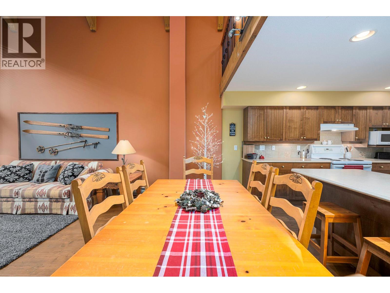 29 7640 Porcupine Road, Big White