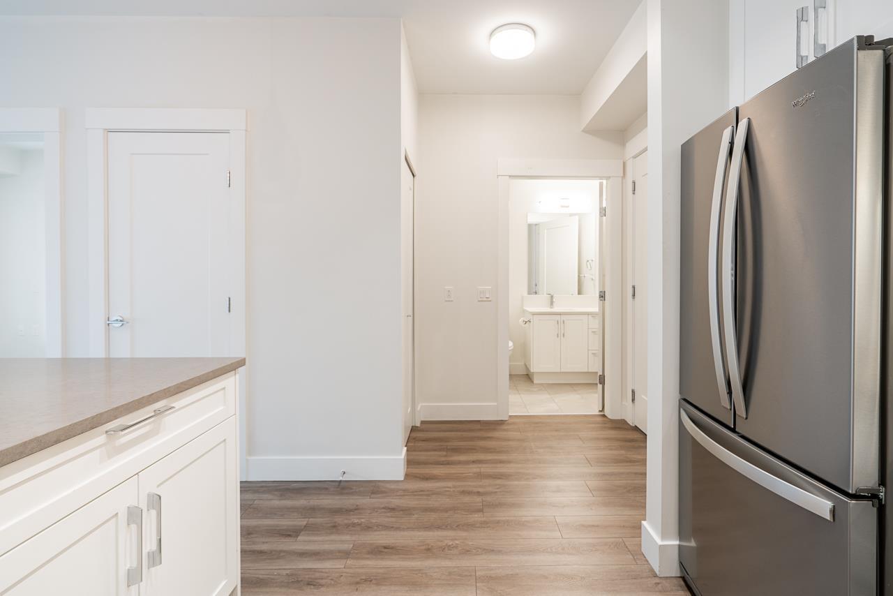 Photo 6 of A 216 20727 Willoughby Town Centre Drive, Langley BC