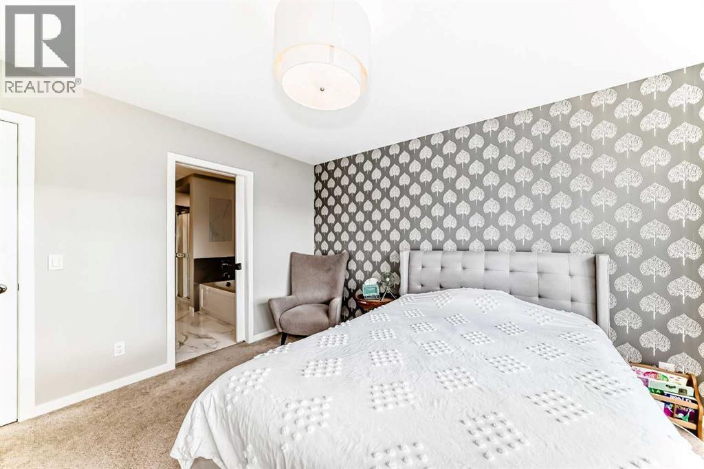 Single Family House for Sale in  Legacy Woods Place SE Legacy Calgary 