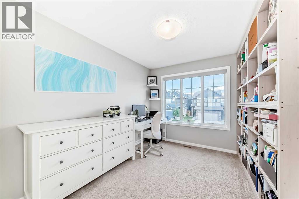 Single Family House for Sale in  Legacy Woods Place SE Legacy Calgary 