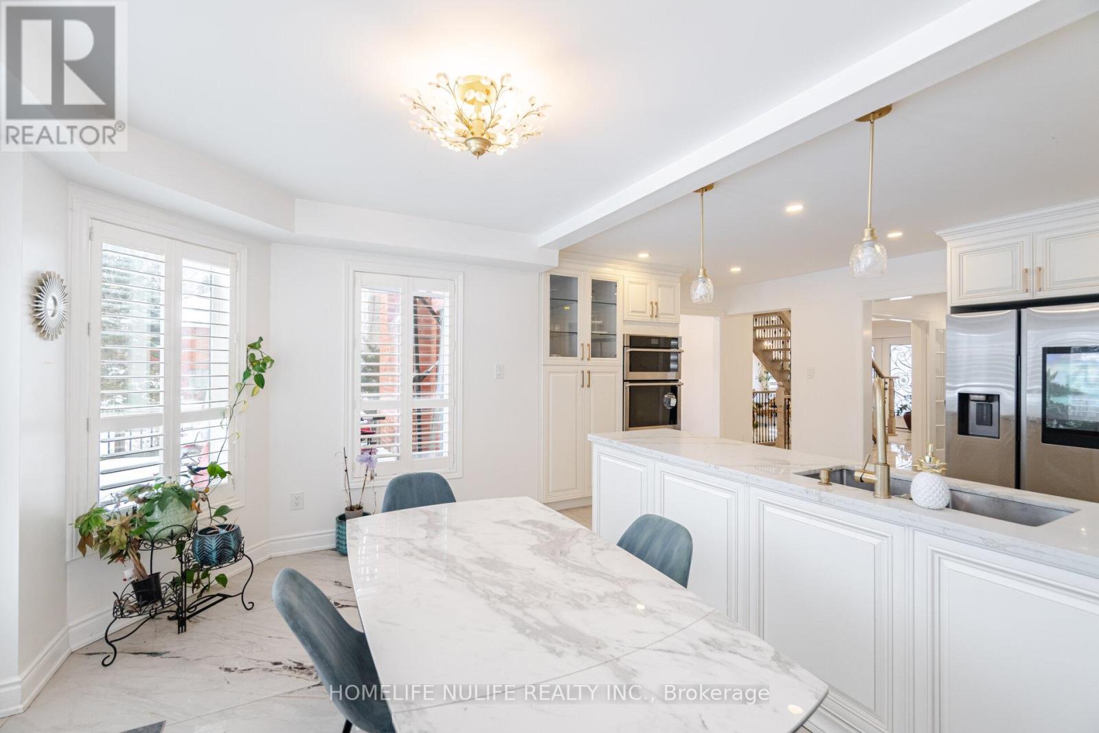 Photo 19 of 6150 Bankhead Court, Mississauga ON