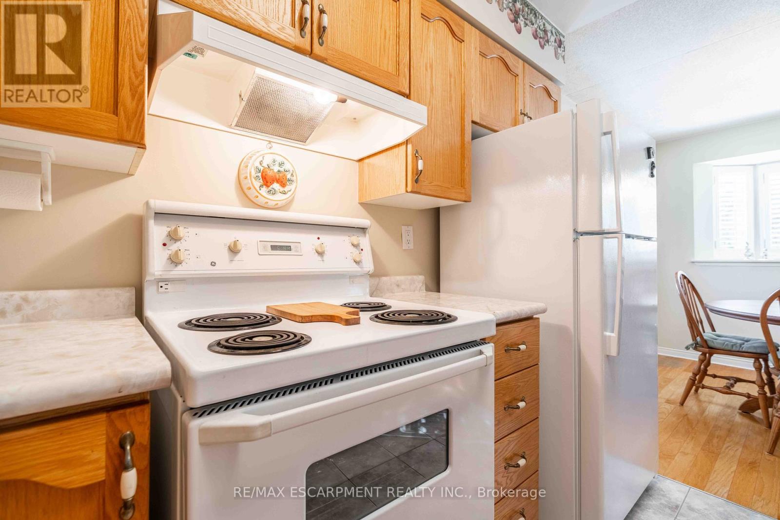Photo 47 of 102 3499 Upper Middle Road, Burlington ON