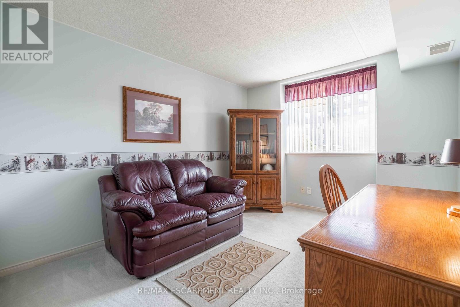 Photo 20 of 102 3499 Upper Middle Road, Burlington ON