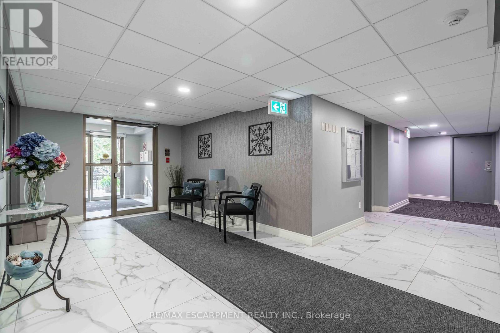 Photo 46 of 102 3499 Upper Middle Road, Burlington ON