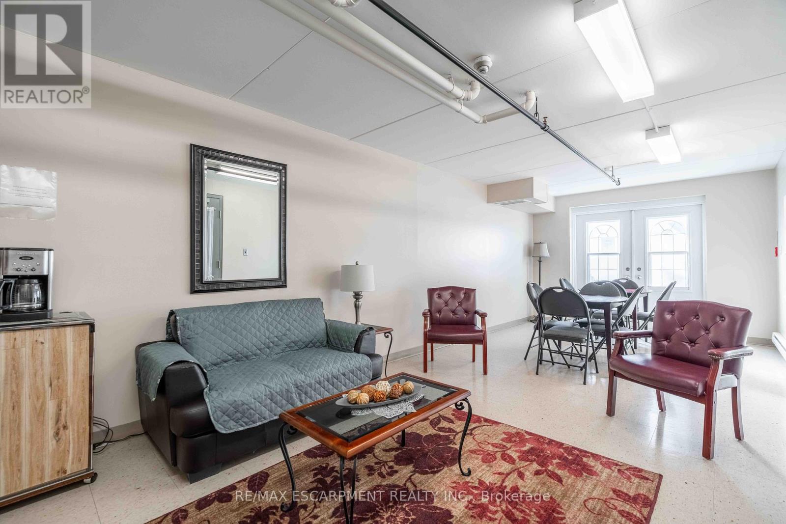 Photo 33 of 102 3499 Upper Middle Road, Burlington ON