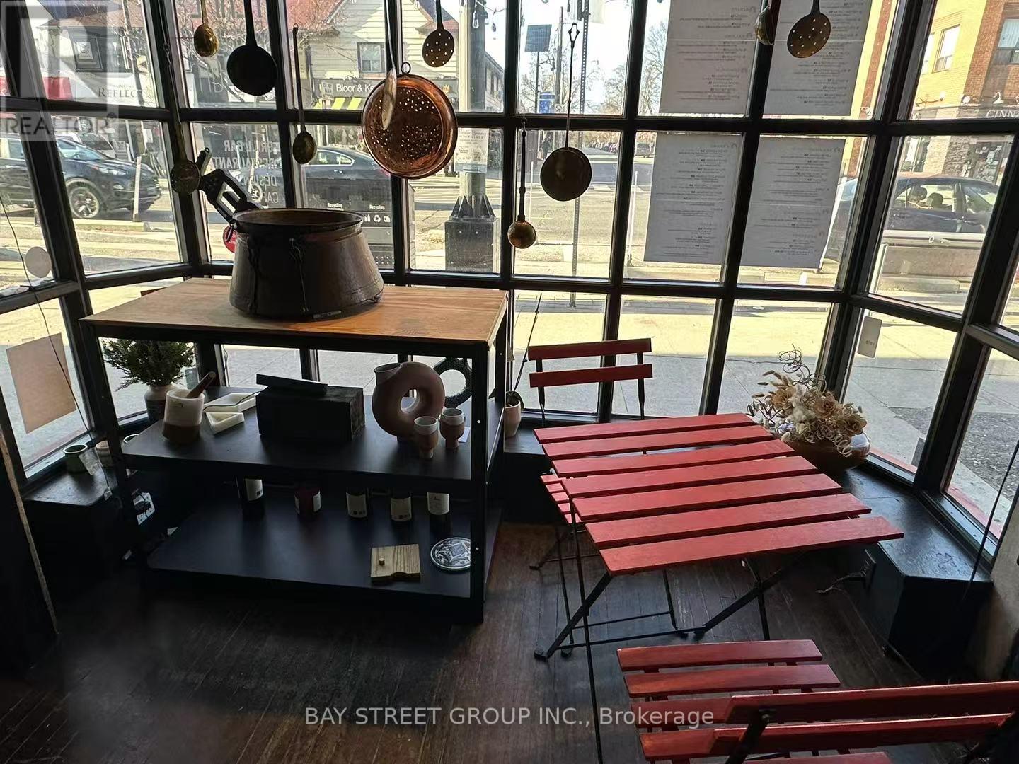 Photo 2 of 2197 Bloor Street W, Toronto ON