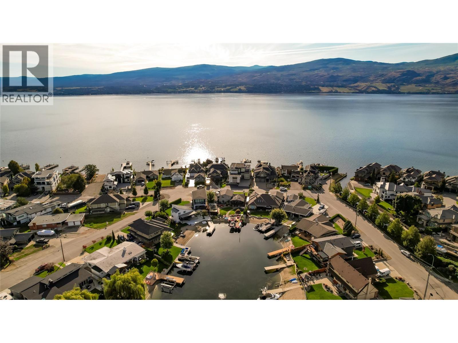 Photo 15 of 1350 Green Bay Road, West Kelowna BC