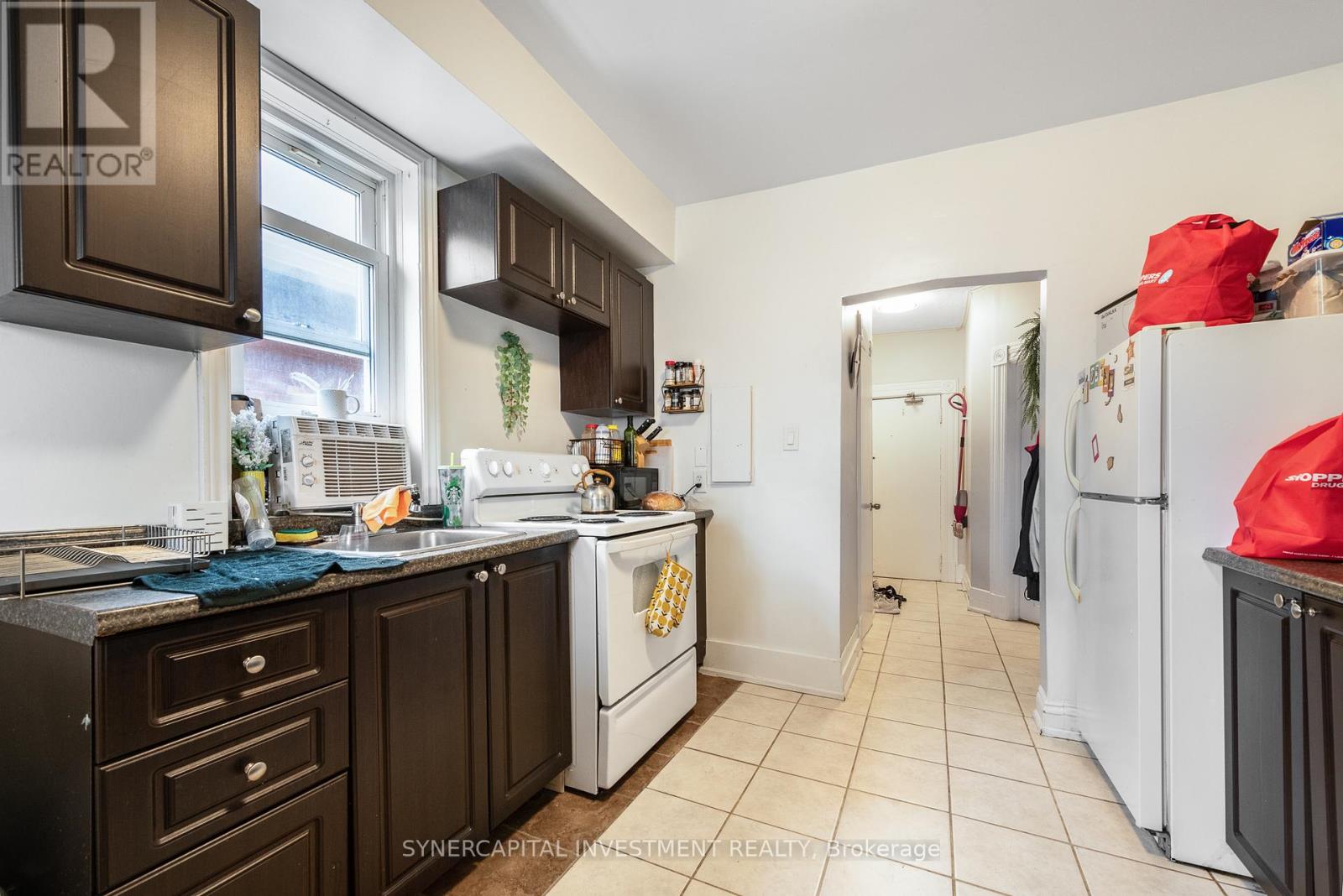 Photo 1 of 323 Catherine Street W, Ottawa ON