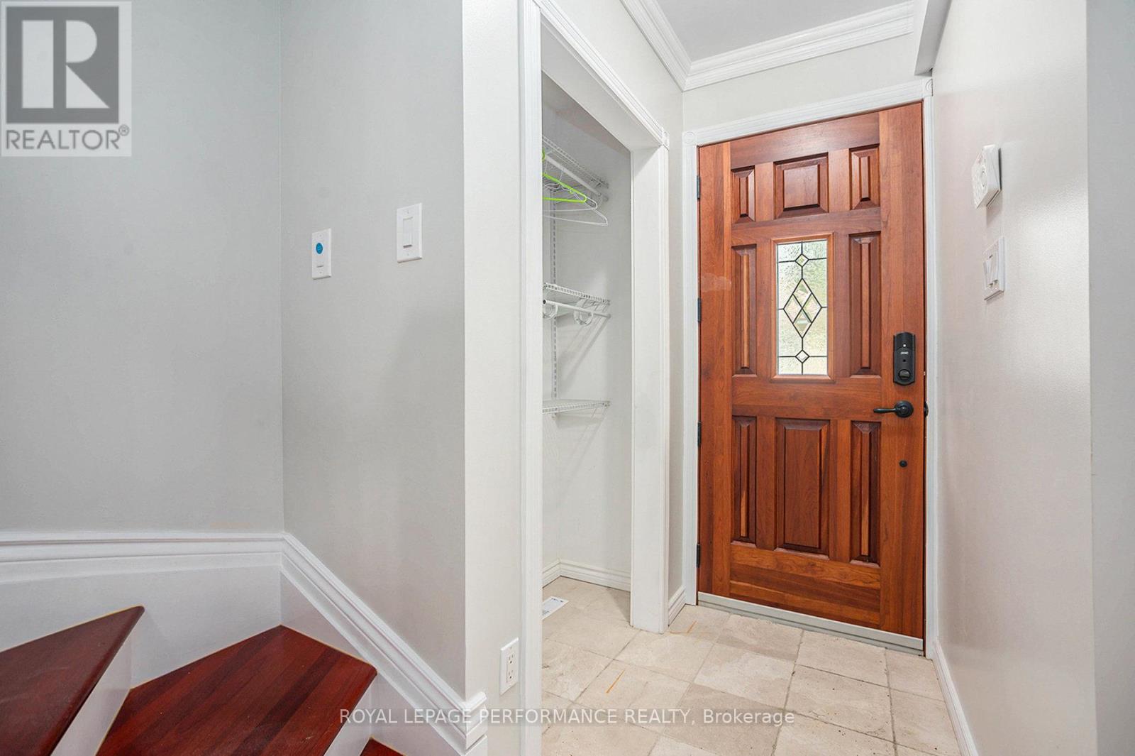 Photo 16 of 20 Perkins Street, Ottawa ON