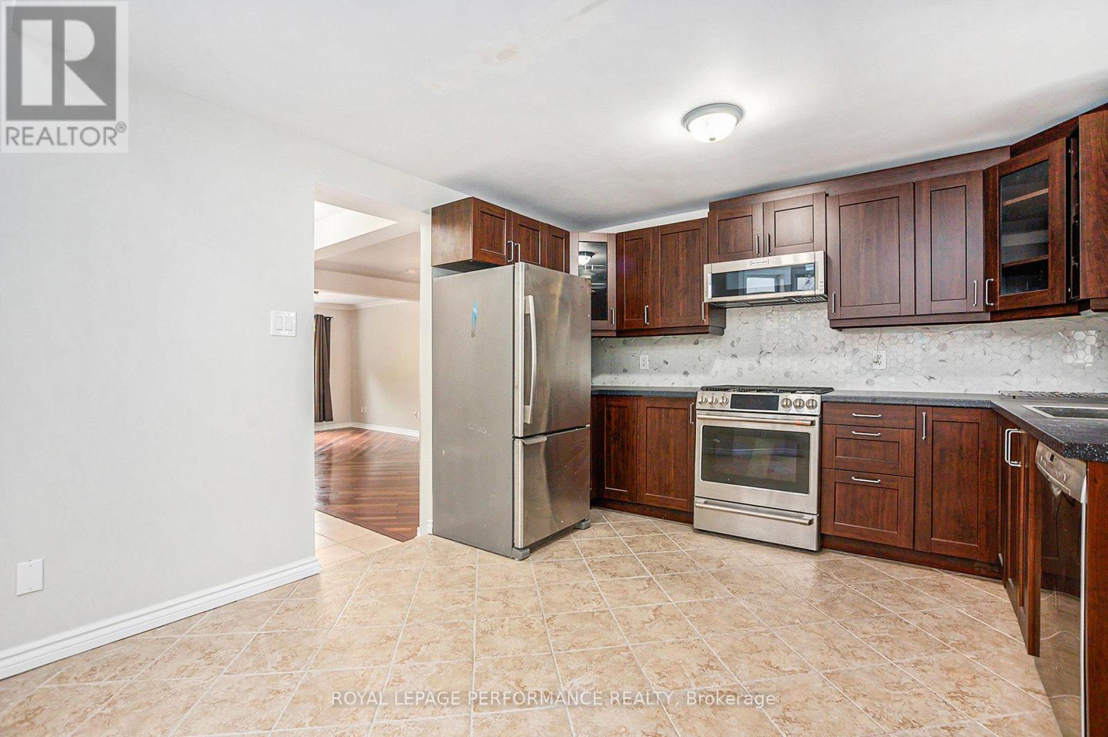 Photo 23 of 20 Perkins Street, Ottawa ON