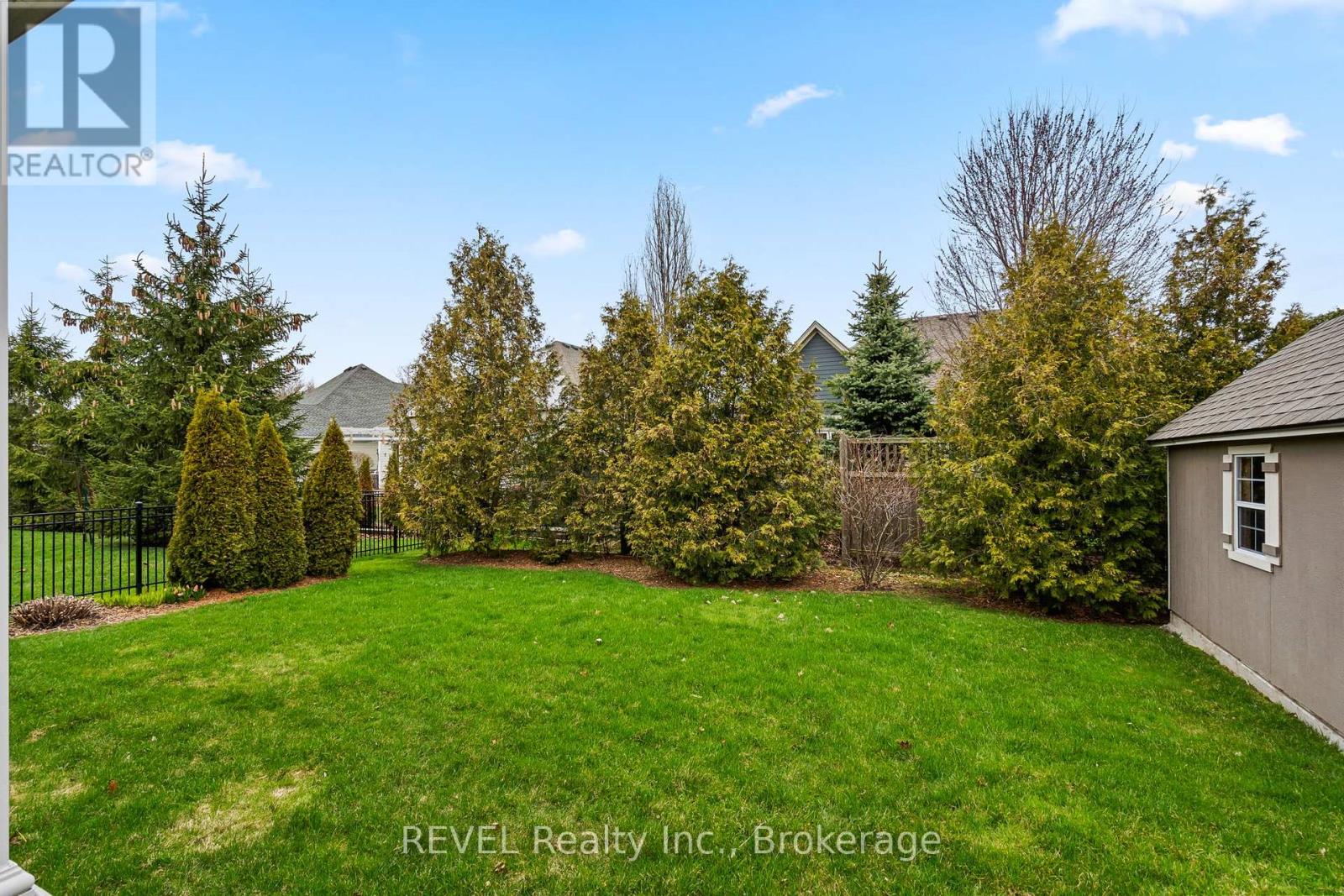 Photo 20 of 3556 Algonquin Drive, Fort Erie ON