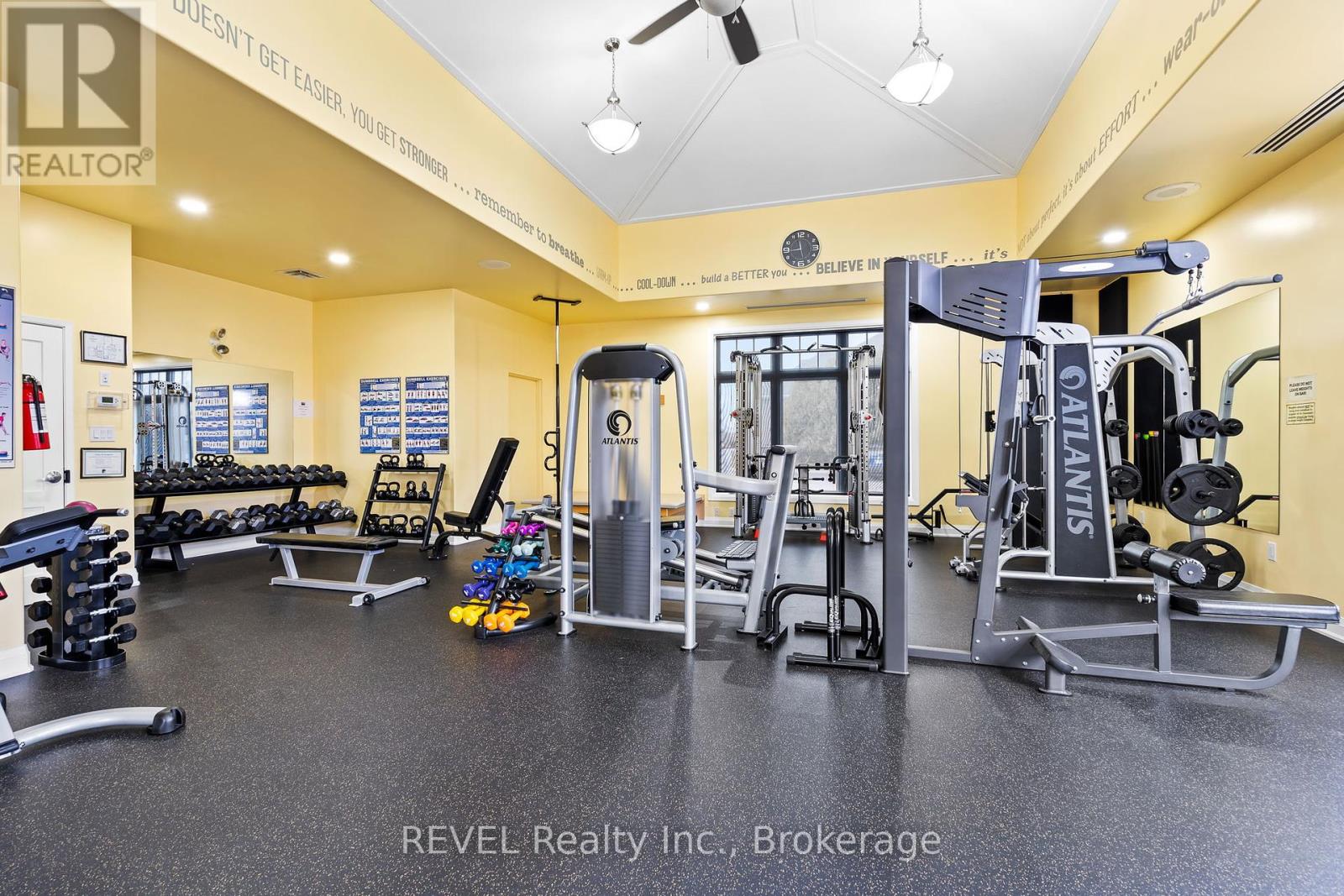 Photo 24 of 3556 Algonquin Drive, Fort Erie ON