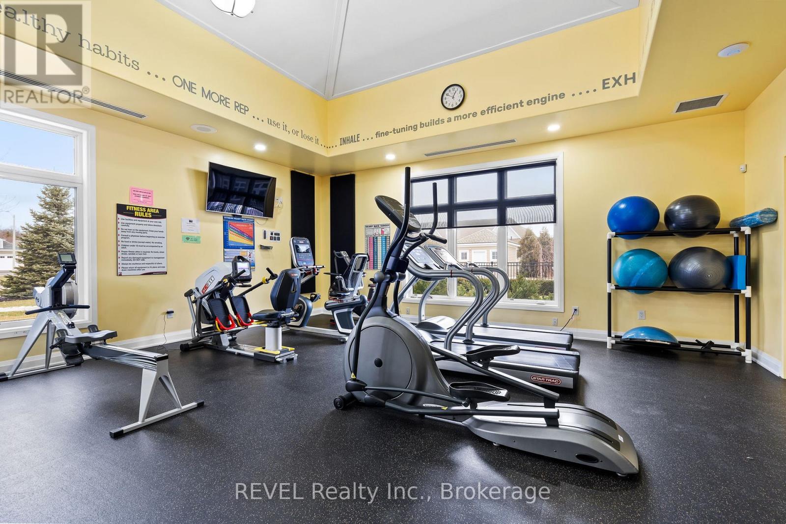 Photo 33 of 3556 Algonquin Drive, Fort Erie ON