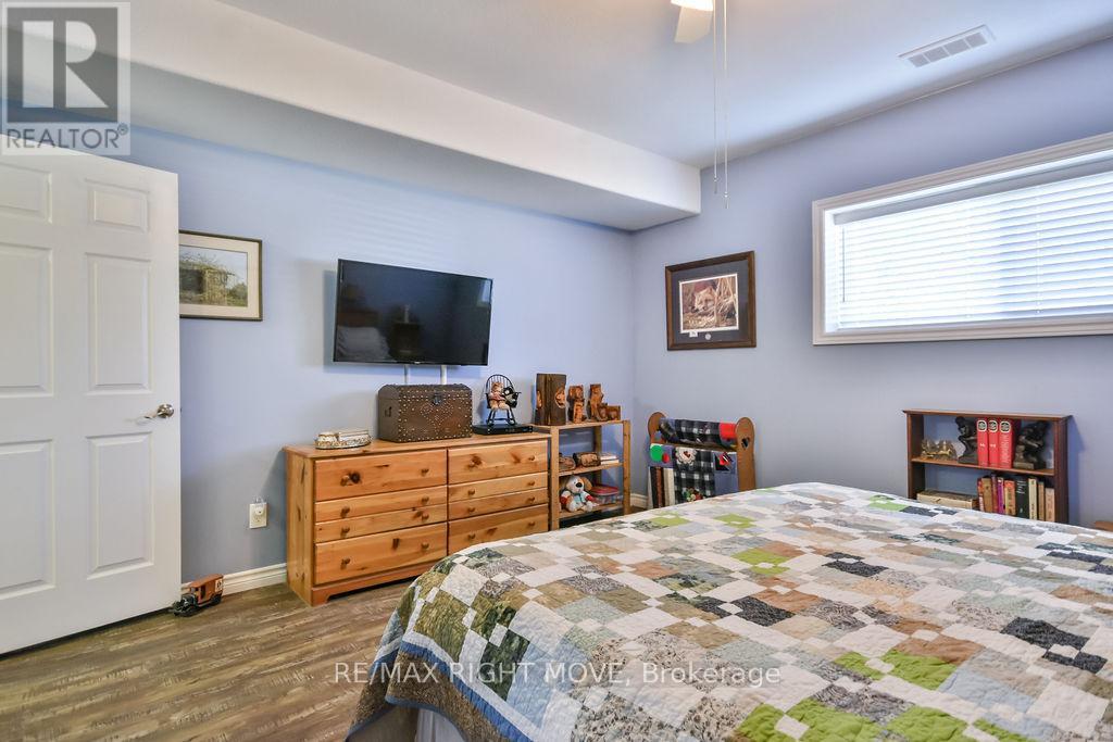 Photo 14 of 12 Fulsom Crescent, Kawartha Lakes ON