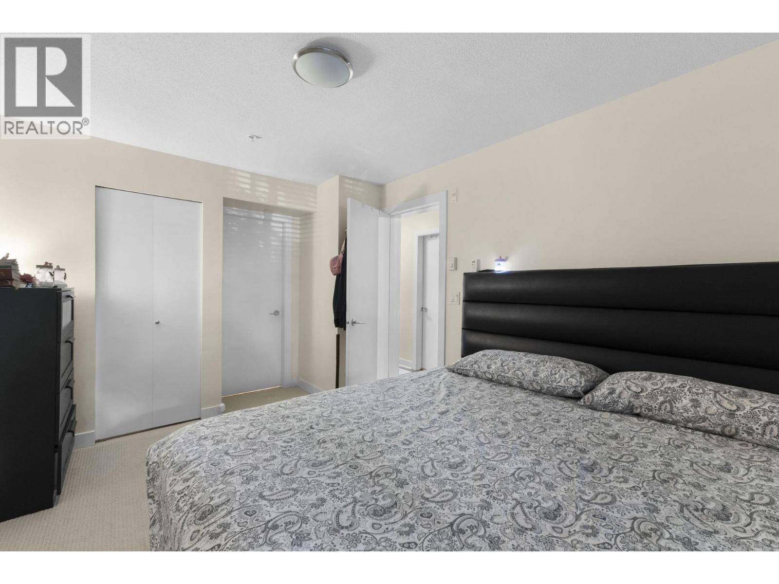 Photo 23 of 211 500 Royal Avenue, New Westminster BC