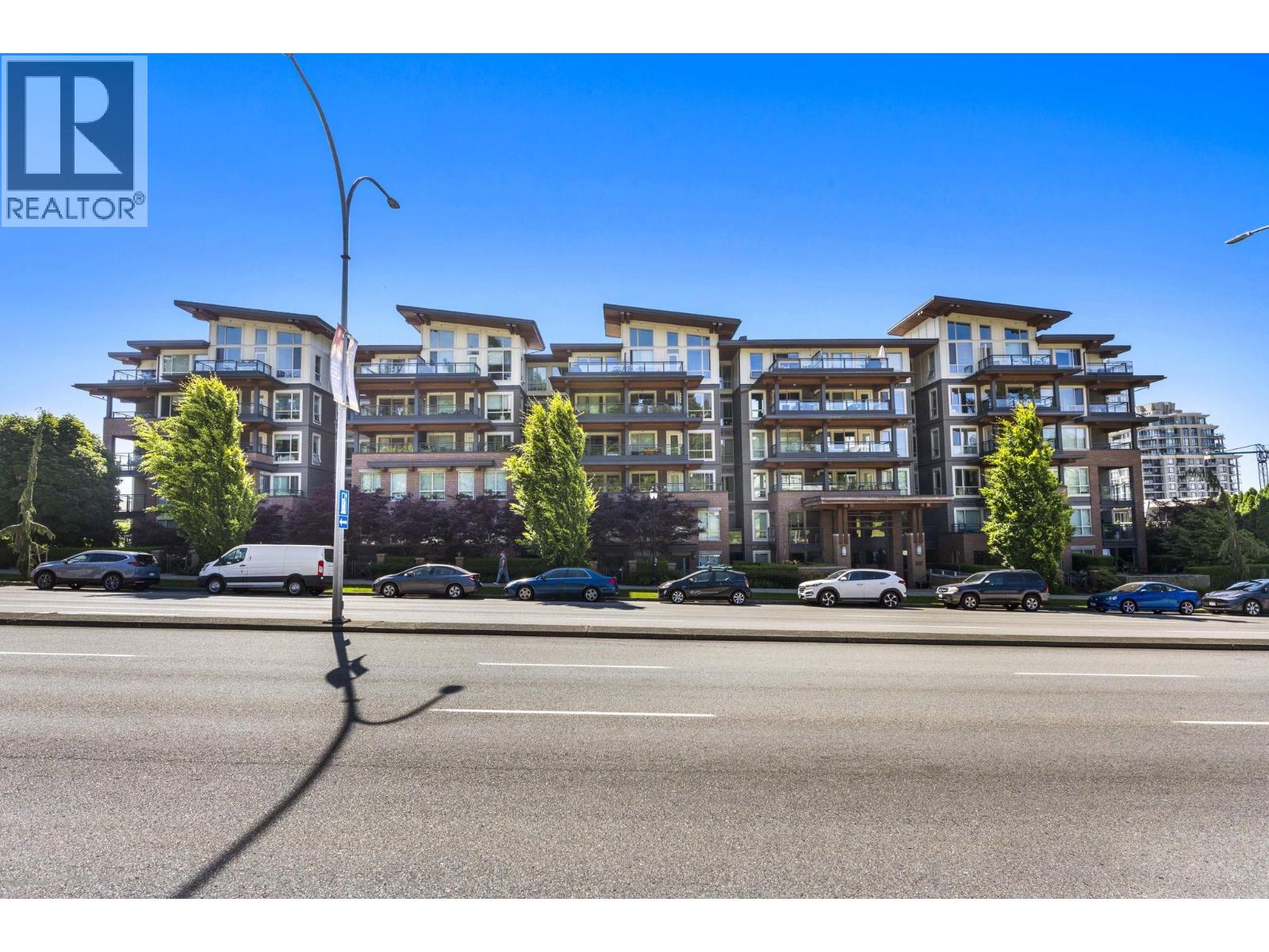 Photo 4 of 211 500 Royal Avenue, New Westminster BC