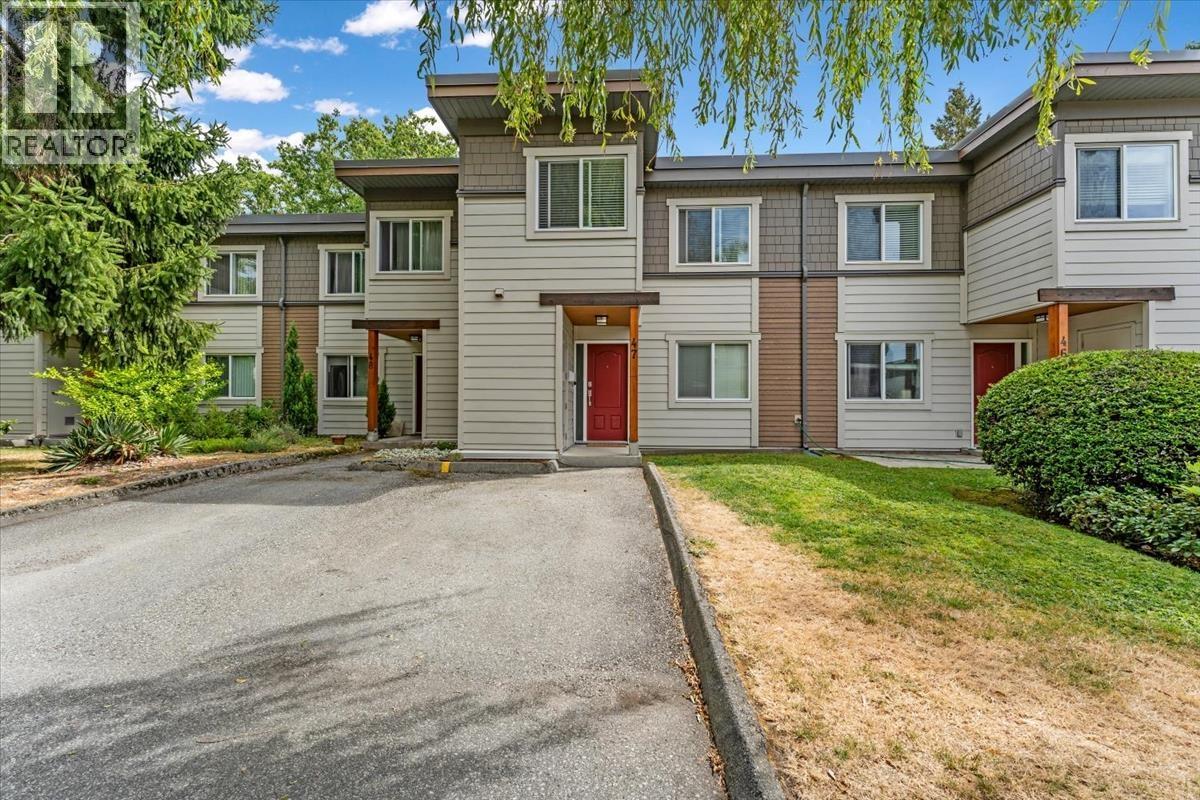 Photo 23 of 47 3211 Springfield Drive, Richmond BC
