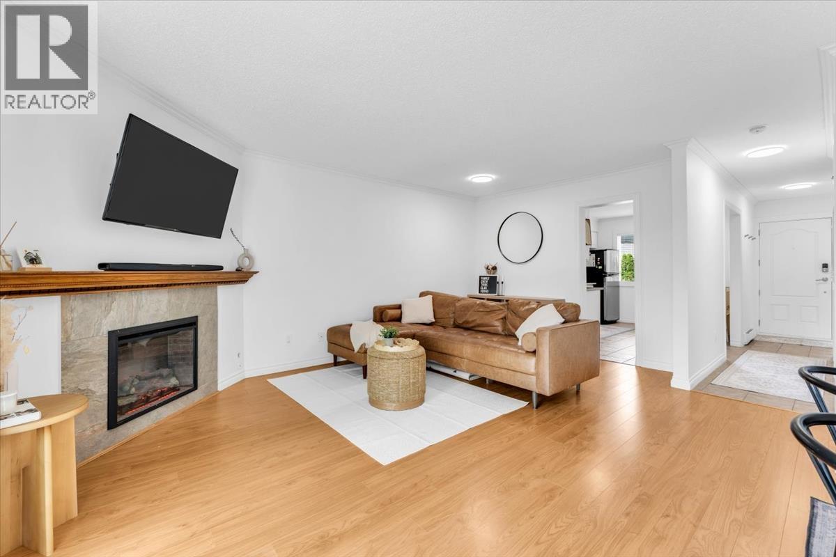 Photo 4 of 47 3211 Springfield Drive, Richmond BC