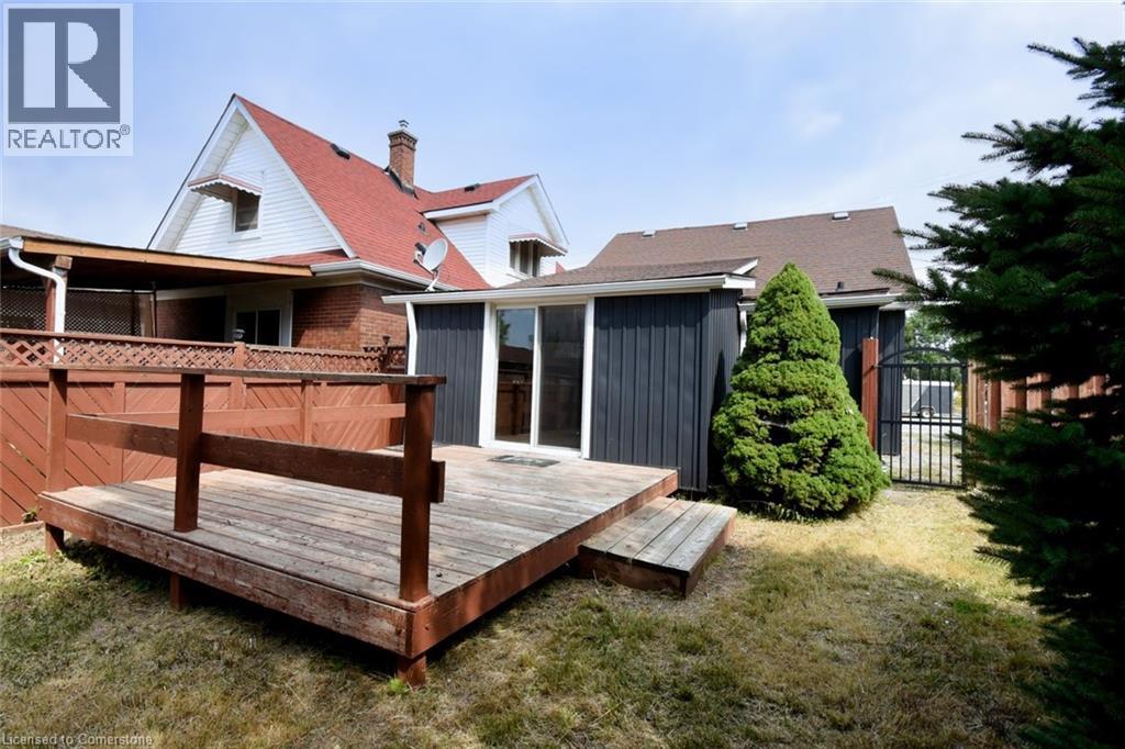 Photo 39 of 120 Clara Street, Thorold ON