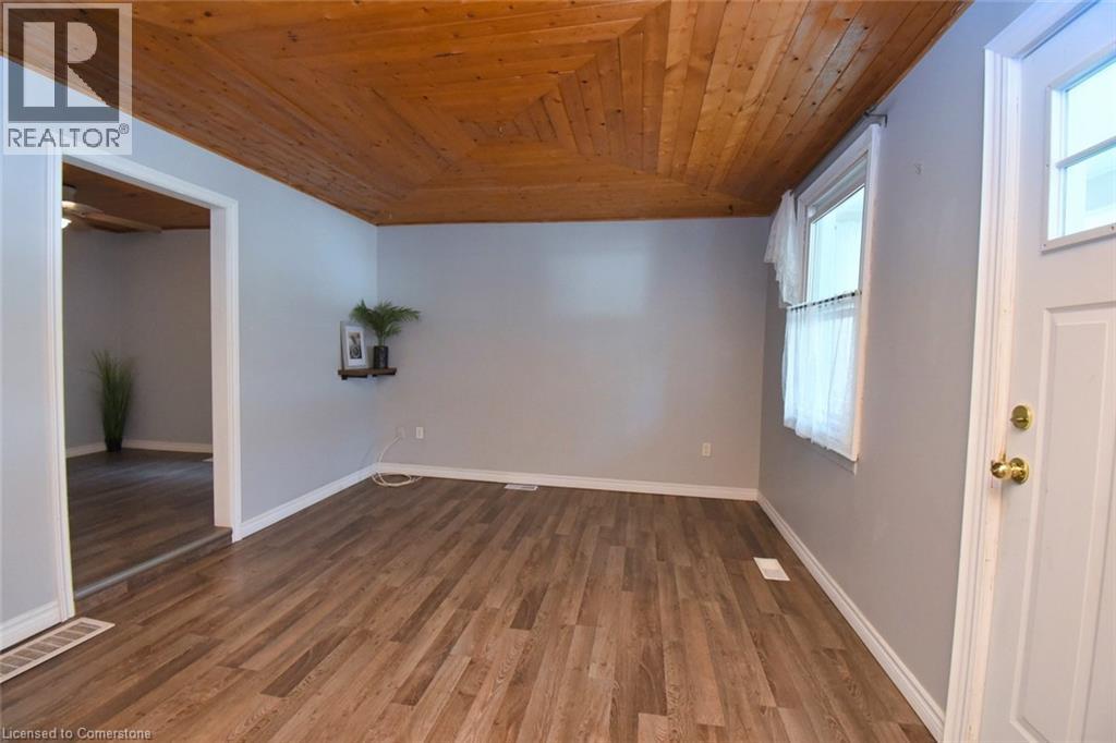 Photo 49 of 120 Clara Street, Thorold ON