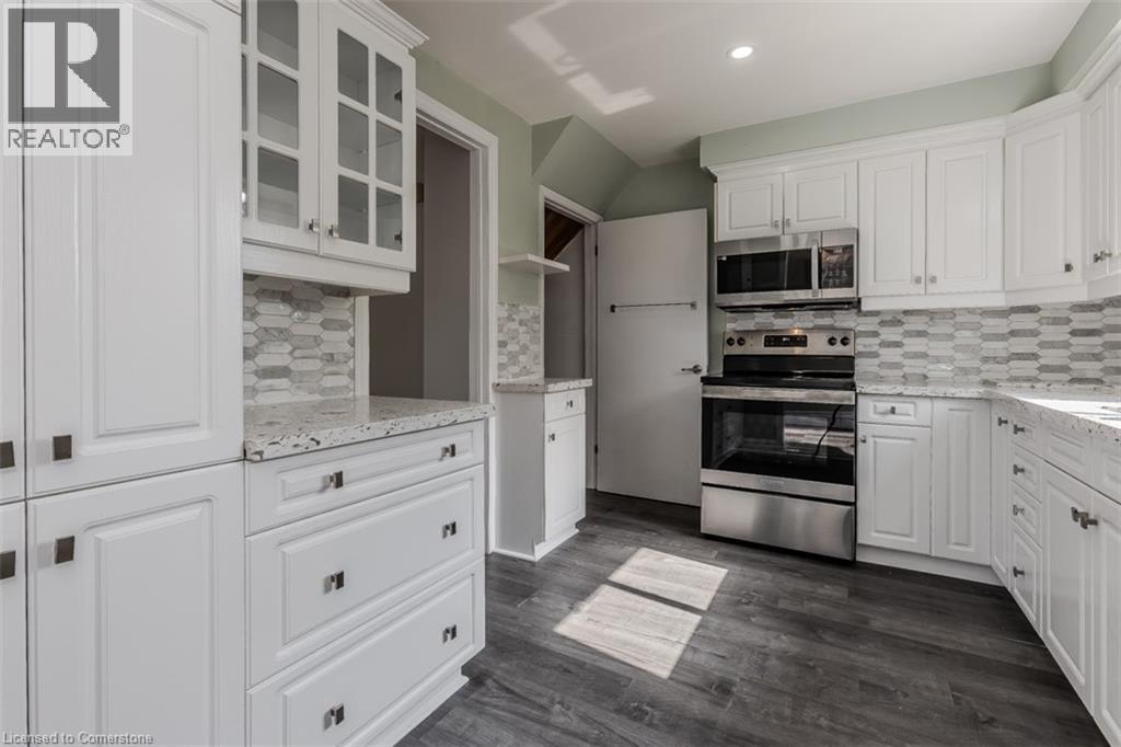 Photo 21 of 2458 Martin Court, Burlington ON