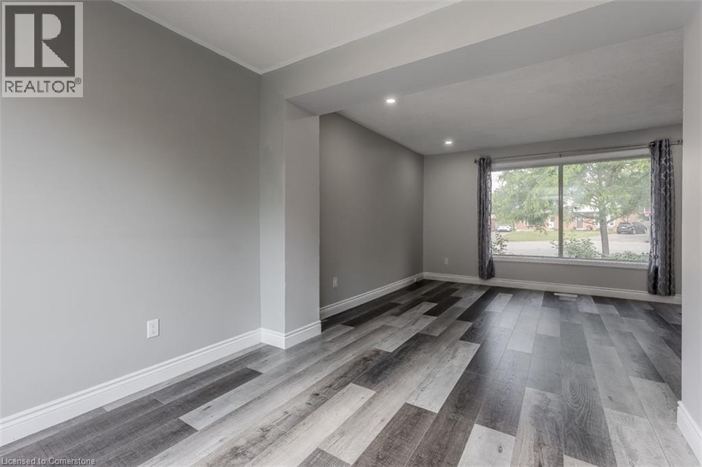 Photo 22 of 2458 Martin Court, Burlington ON