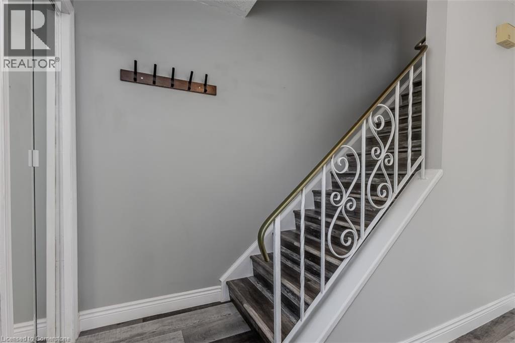 Photo 42 of 2458 Martin Court, Burlington ON