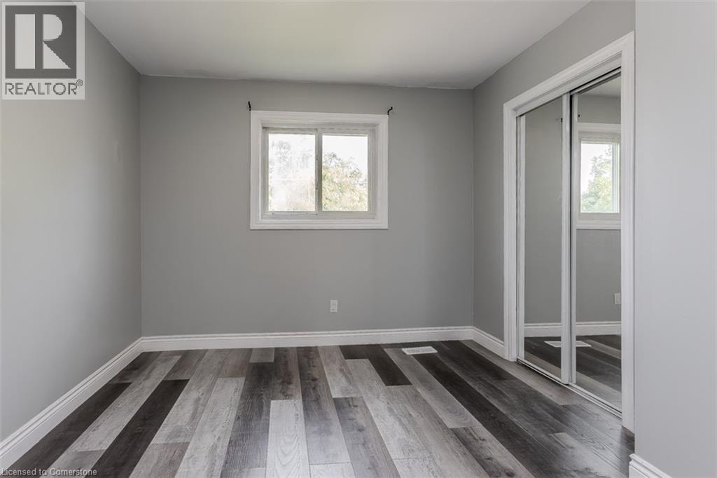 Photo 3 of 2458 Martin Court, Burlington ON
