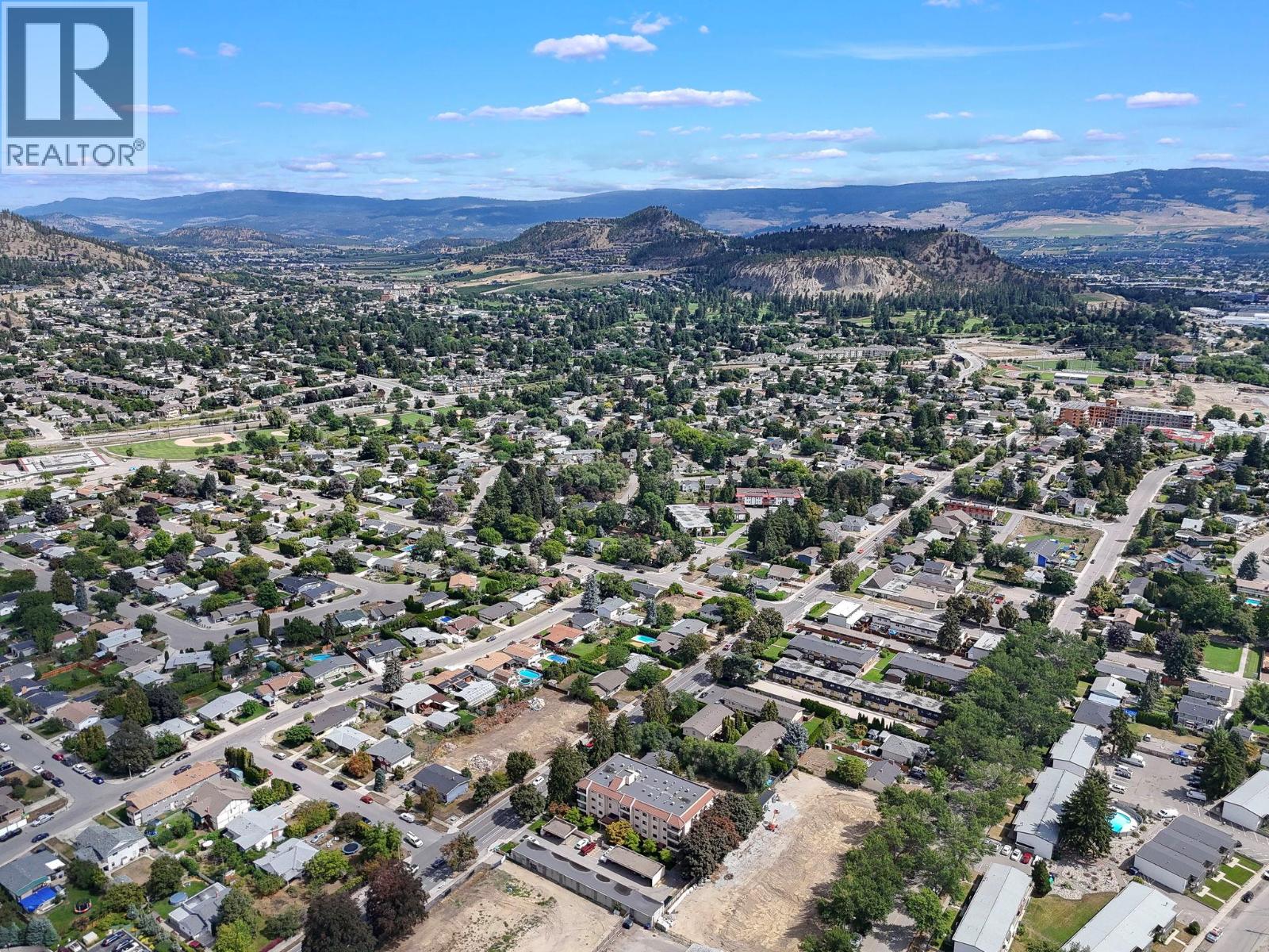 105 1229 Bernard Avenue, Kelowna