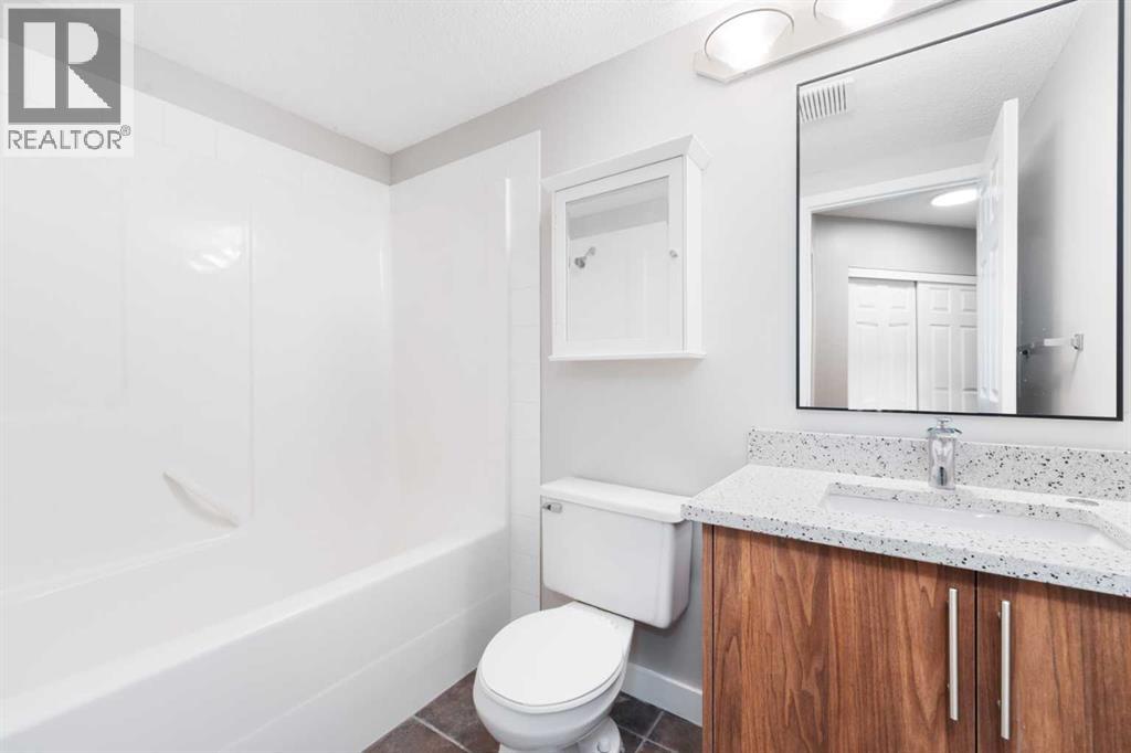 Single Family House for Sale in   Shawville Way SE Shawnessy Calgary 
