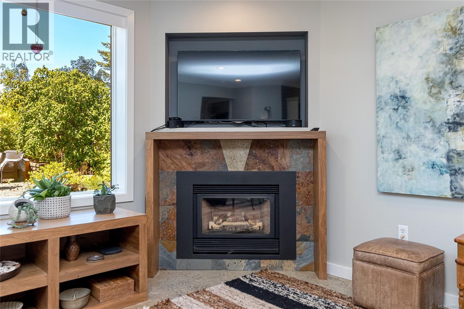 Photo 25 of 6496 Wicks Rd, Duncan BC