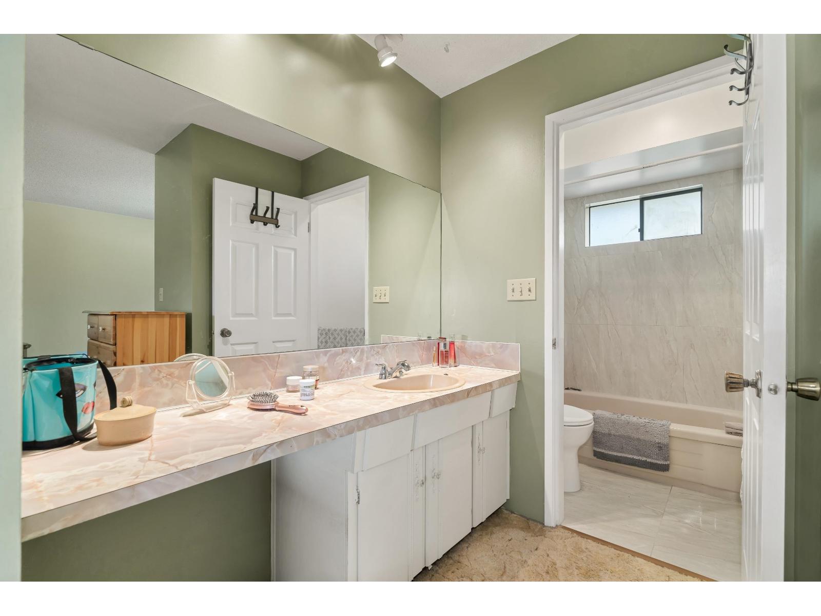 Photo 19 of 8913 Jedburgh Place, Surrey BC