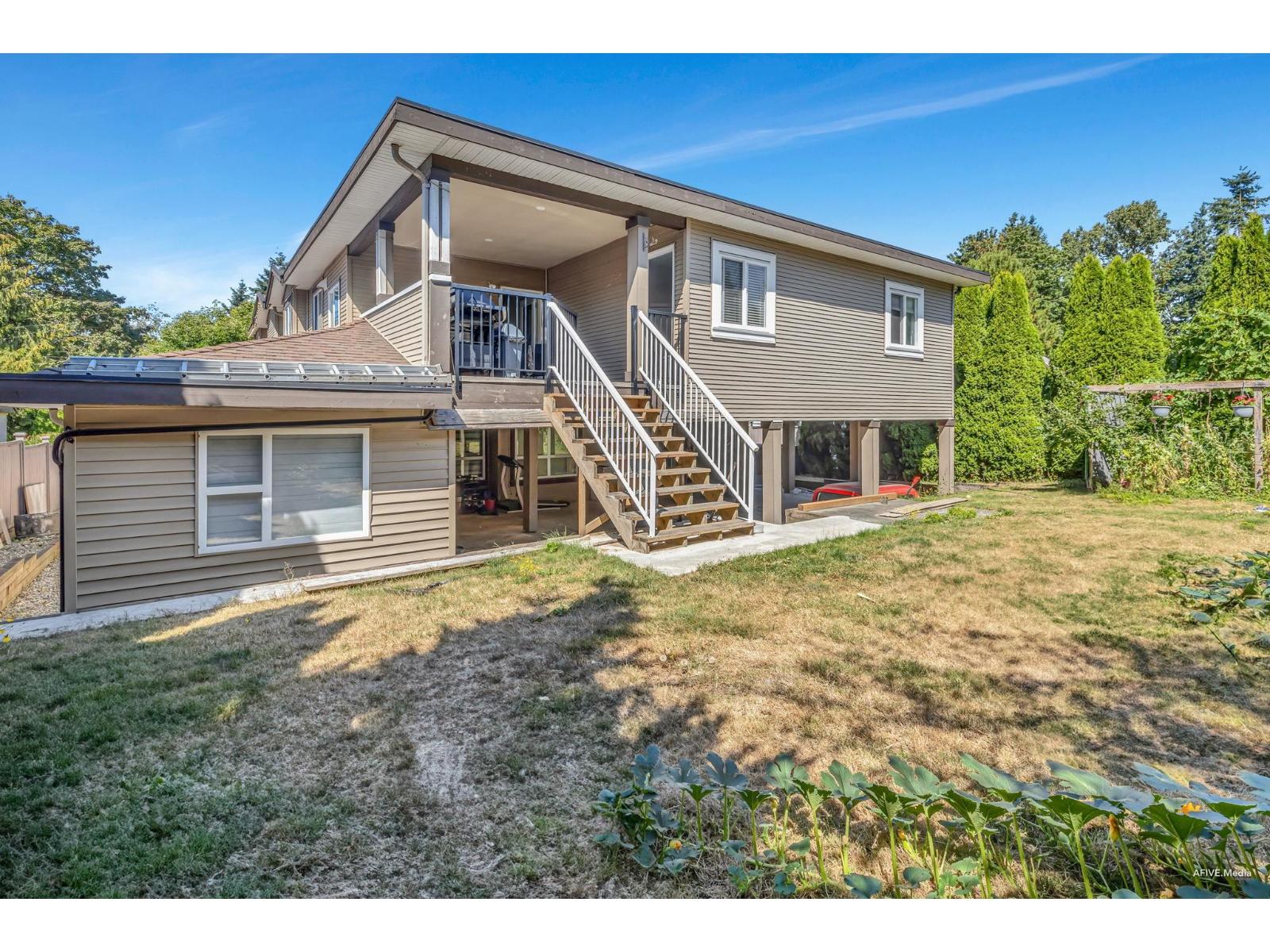 Photo 40 of 10346 126 Street, Surrey BC