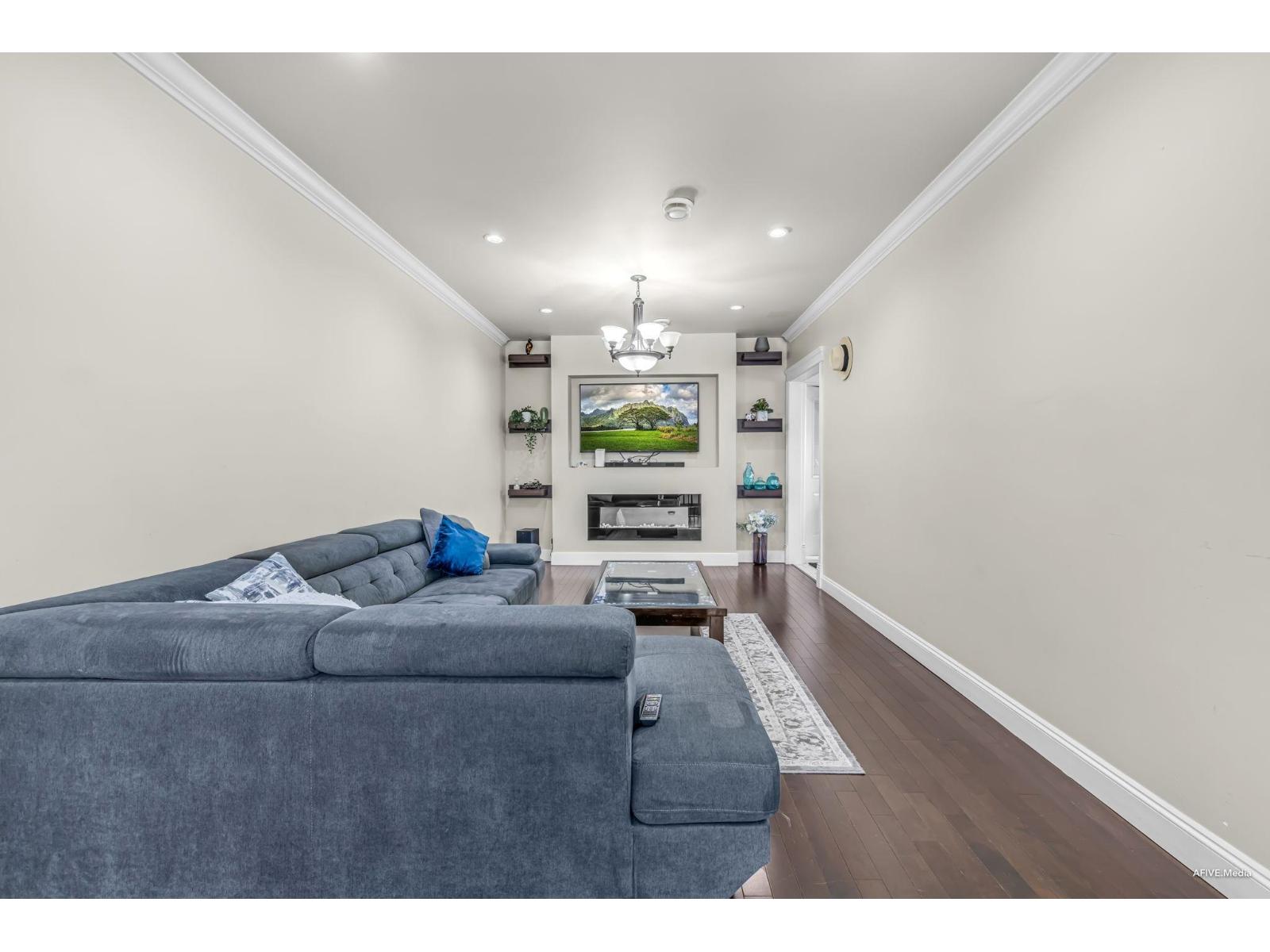 Photo 15 of 10346 126 Street, Surrey BC