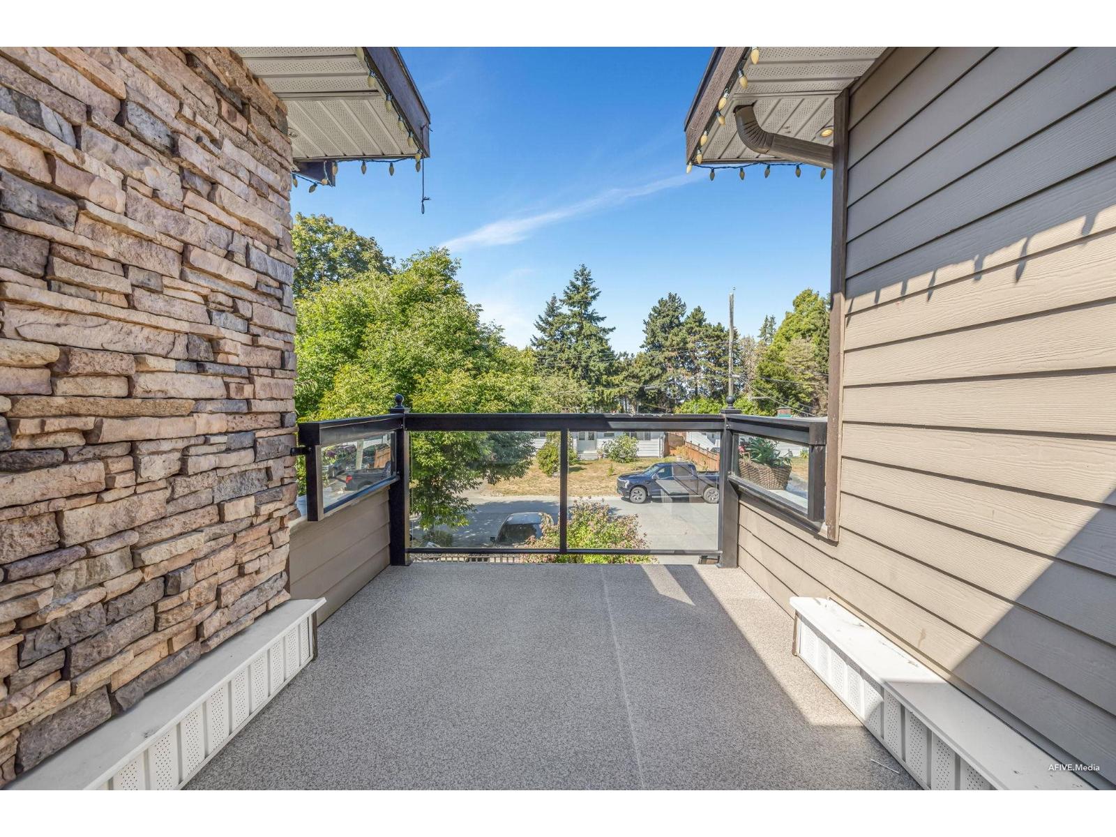 Photo 29 of 10346 126 Street, Surrey BC