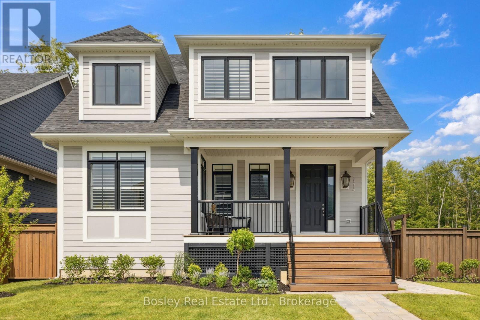 Photo 32 of 114 Courtland Street, Blue Mountains ON