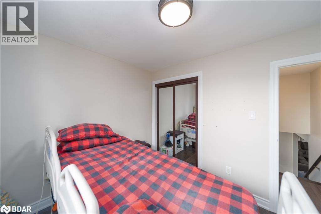Photo 15 of 57 Plunkett Road, Toronto ON
