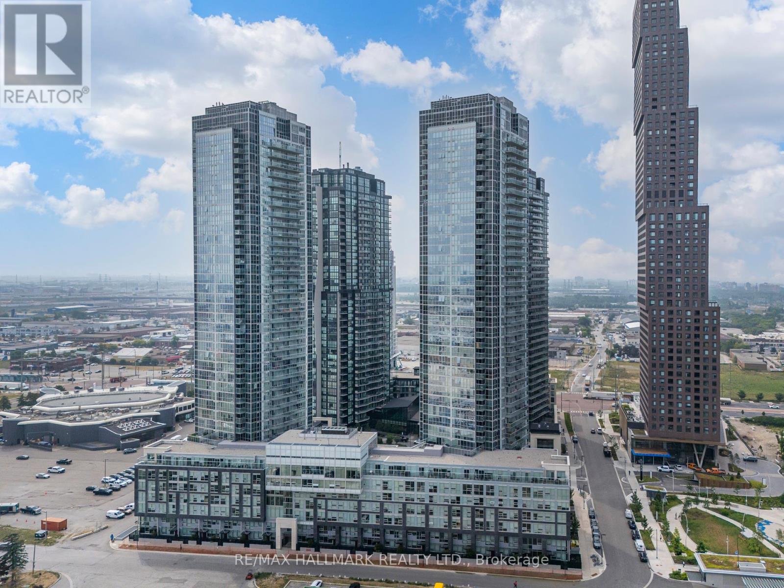 Photo 13 of 2609 2916 Highway 7 Expressway, Vaughan ON