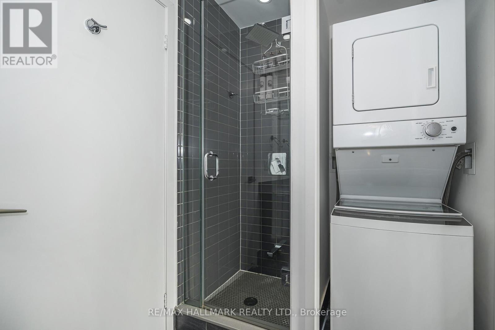Photo 12 of 2609 2916 Highway 7 Expressway, Vaughan ON