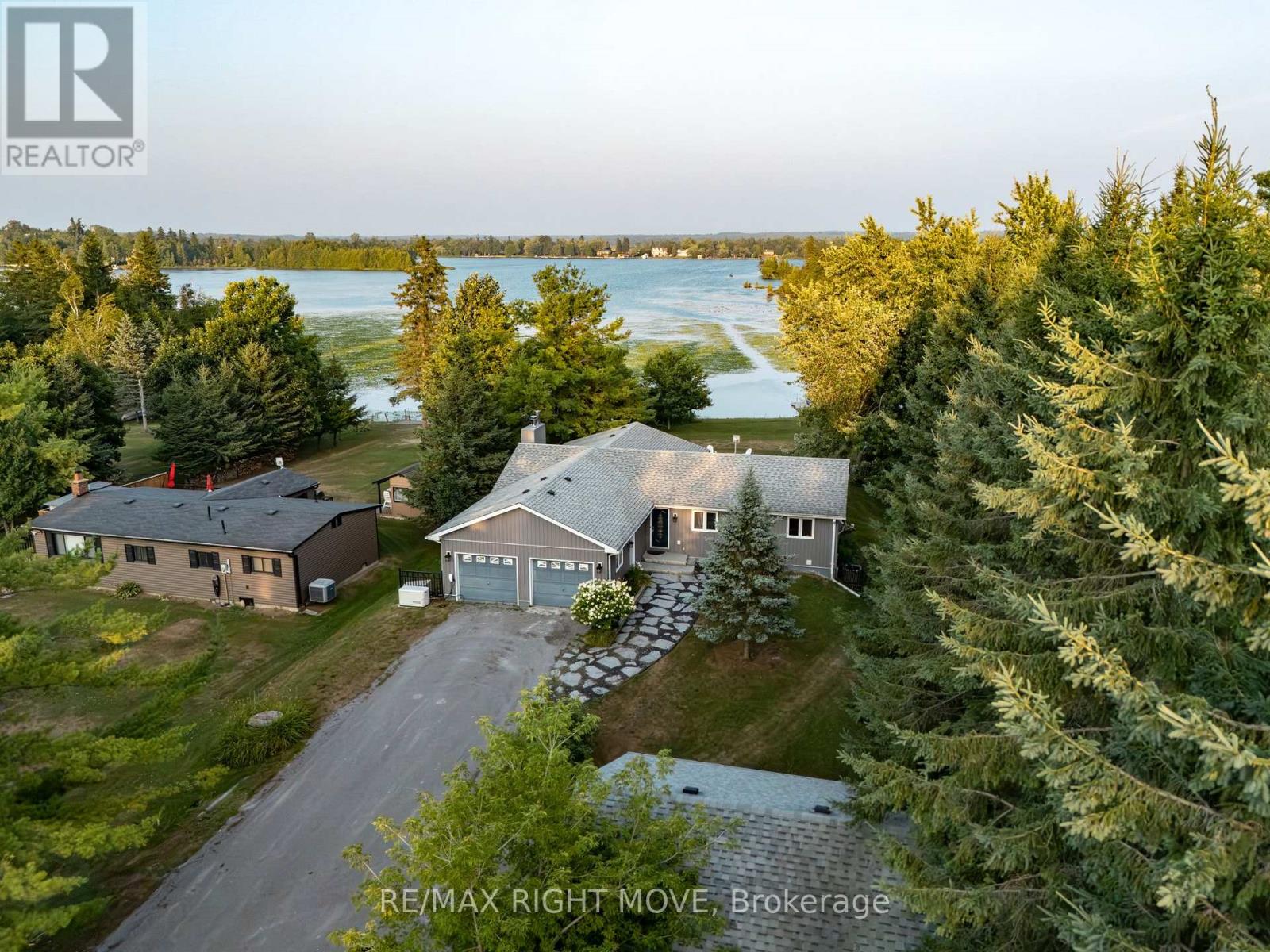 Photo 2 of 35 Cedar Bay Road, Kawartha Lakes ON