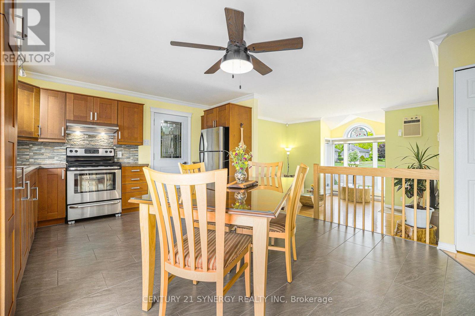 Photo 14 of 96 Alexandre Street, Alfred And Plantagenet ON