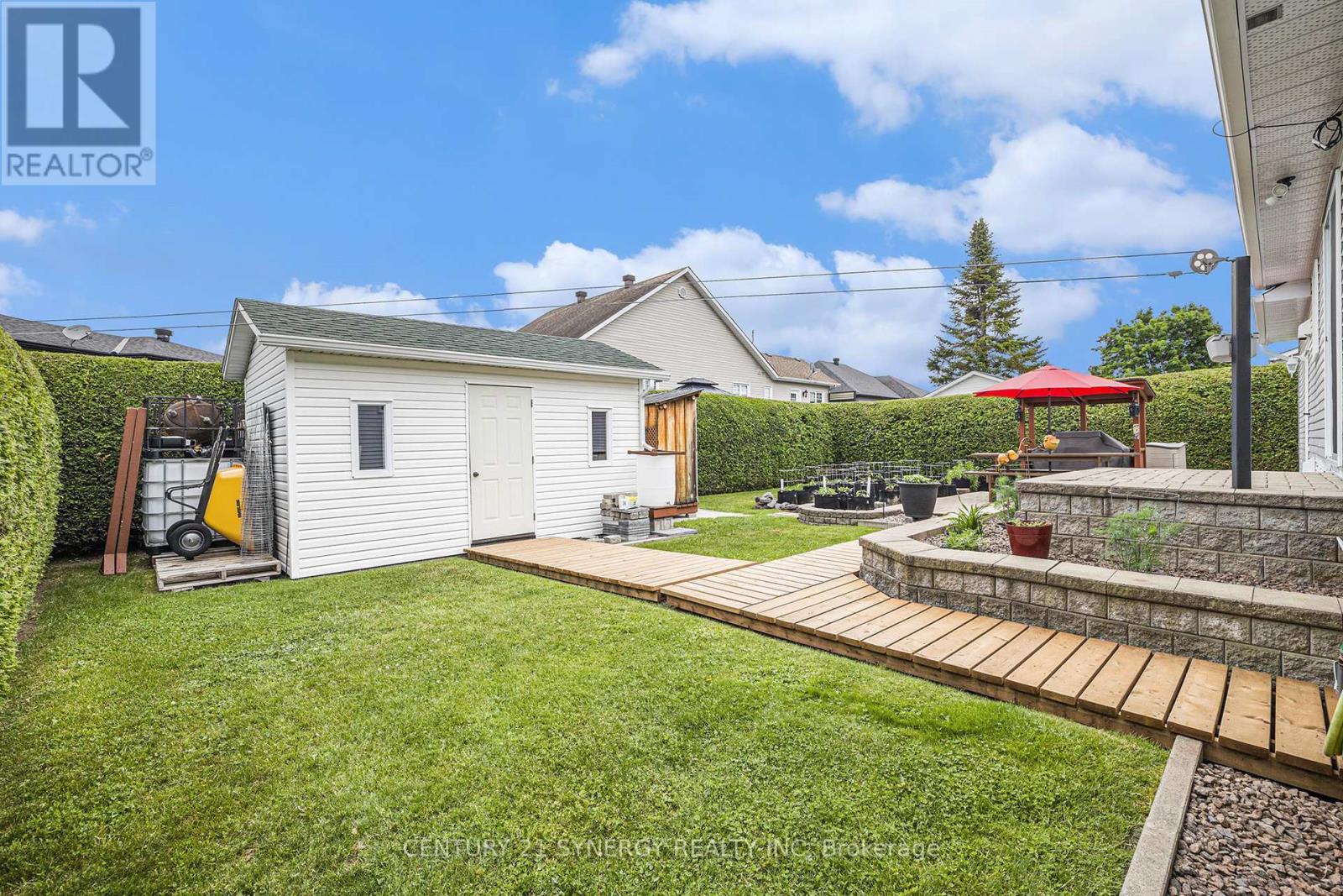 Photo 32 of 96 Alexandre Street, Alfred And Plantagenet ON