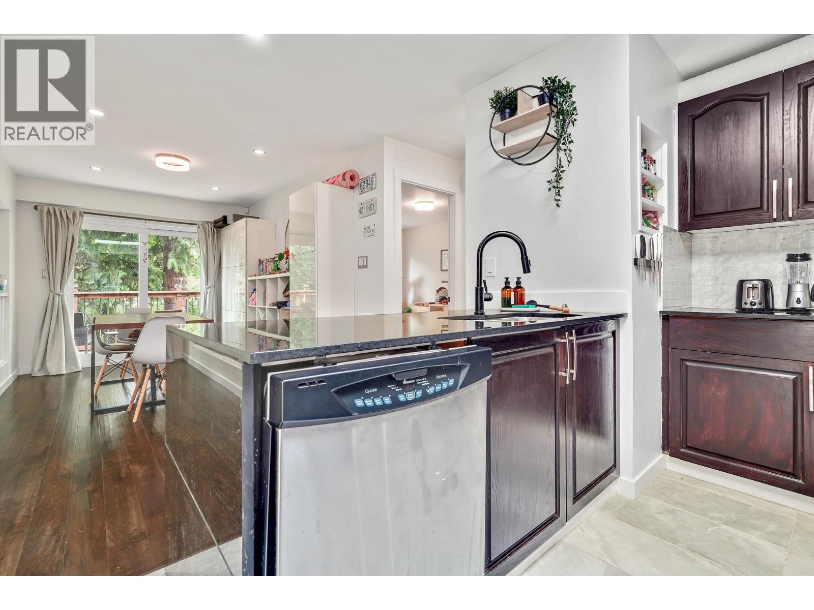 Photo 14 of 17 Mount Royal Drive, Port Moody BC
