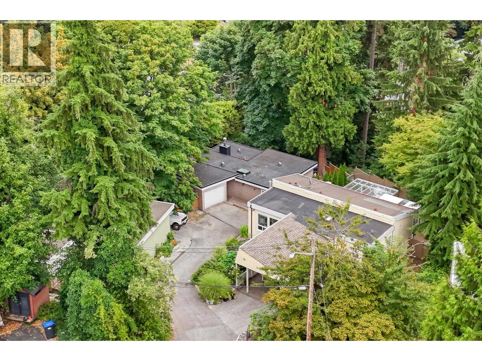 Photo 36 of 17 Mount Royal Drive, Port Moody BC