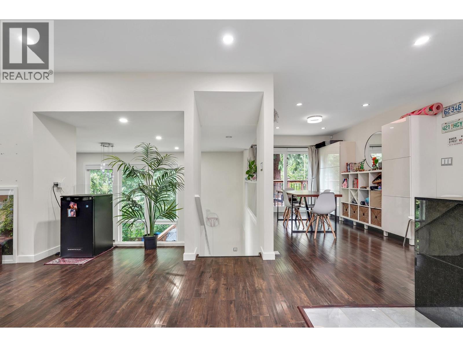 Photo 18 of 17 Mount Royal Drive, Port Moody BC