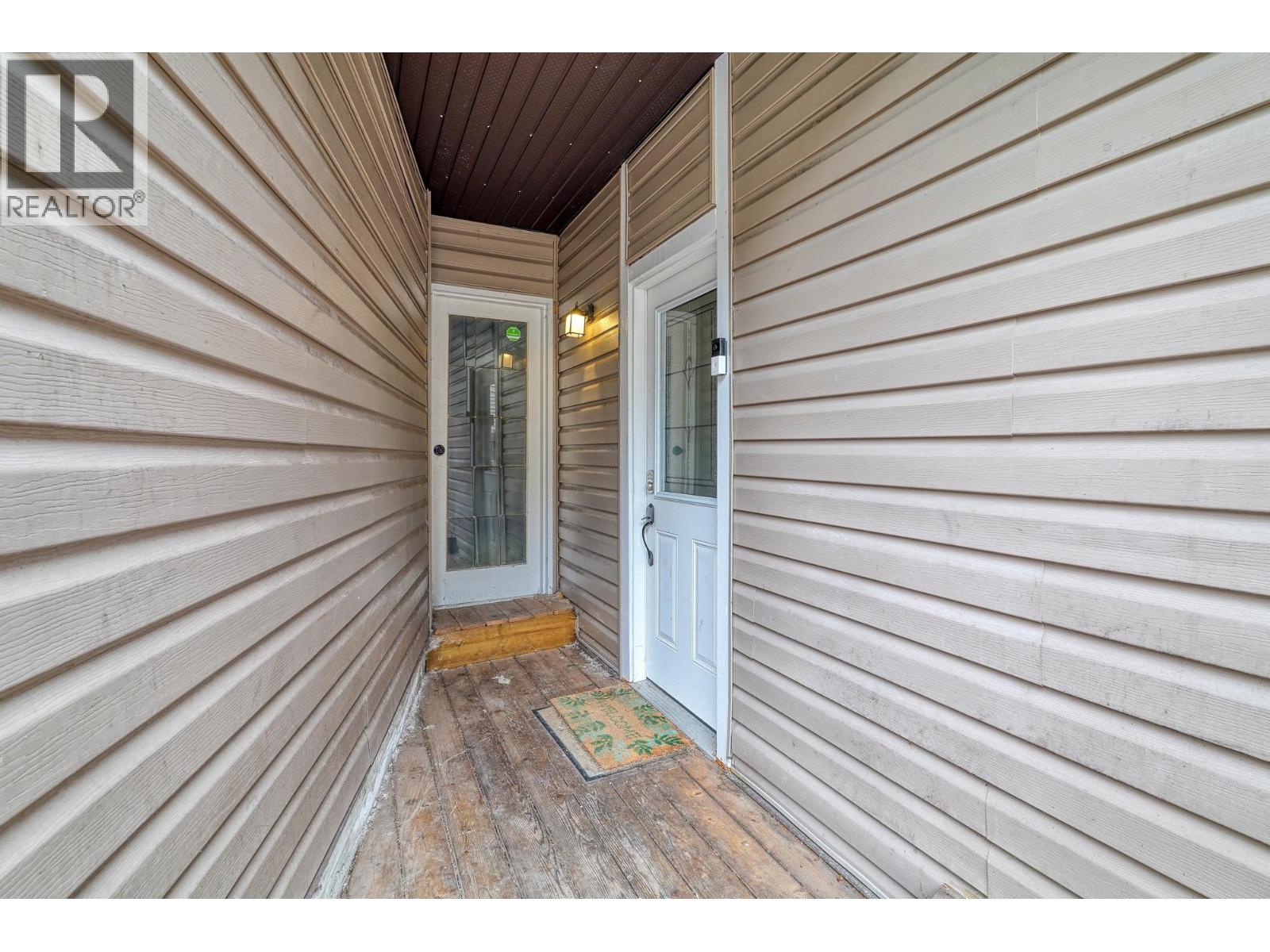 Photo 12 of 17 Mount Royal Drive, Port Moody BC