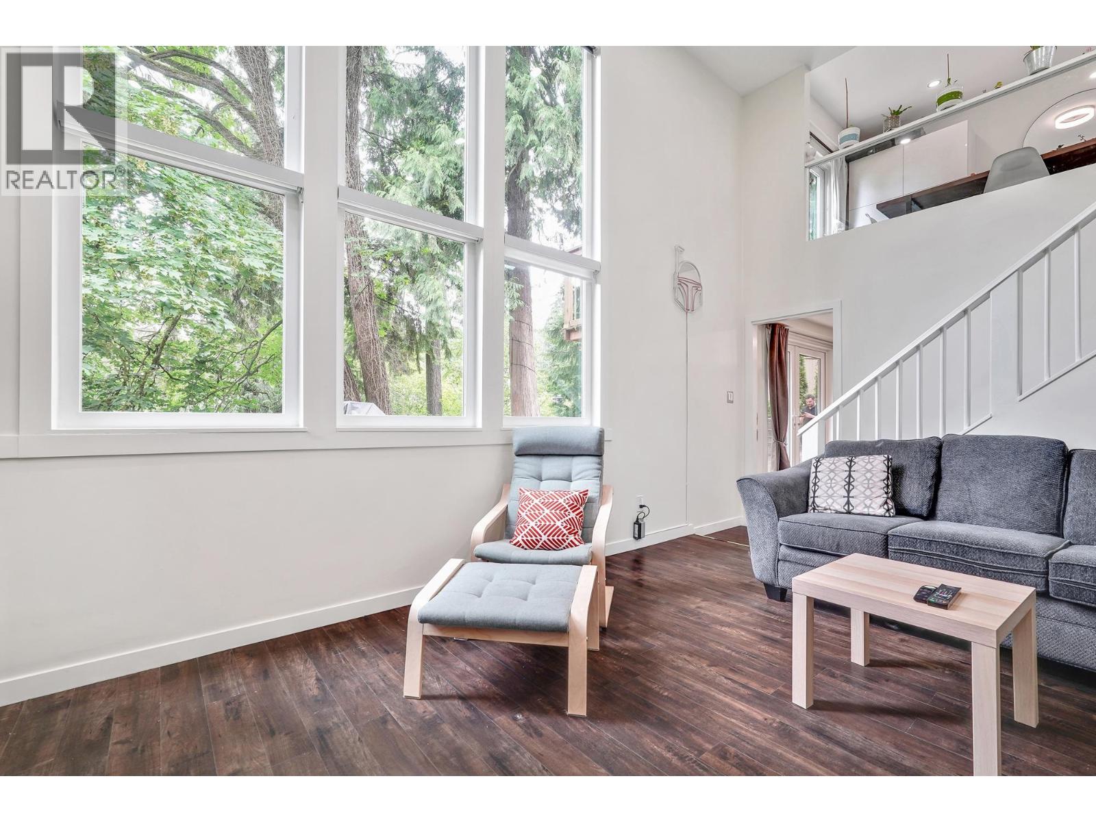 Photo 32 of 17 Mount Royal Drive, Port Moody BC
