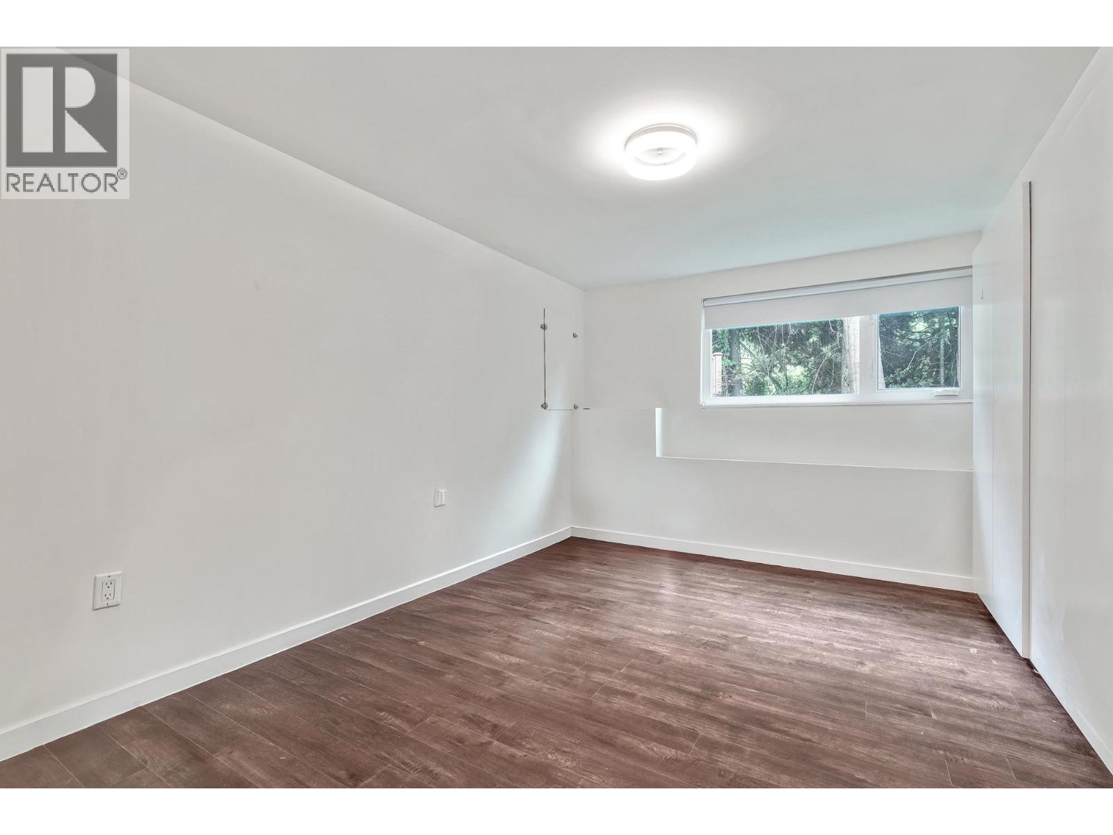 Photo 33 of 17 Mount Royal Drive, Port Moody BC